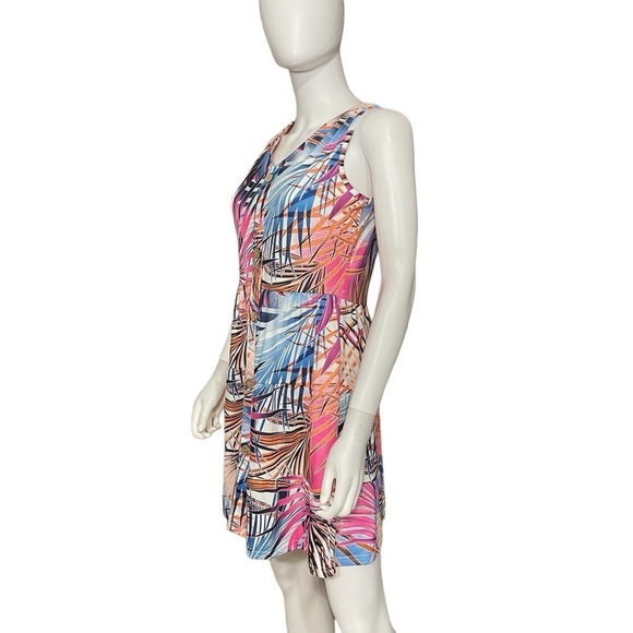 Sleeveless Colorful Button Down Dress
New - Picture 2 of 9